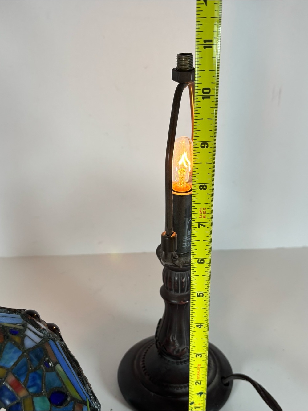 Tiffany Style Stained Glass Lamp Dragonfly Table Boudoir Vintage 12” Cottagecore - Picture 11 of 11